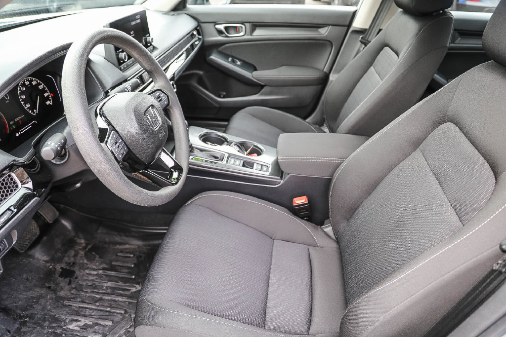 Used 2025 Honda Civic LX image 34