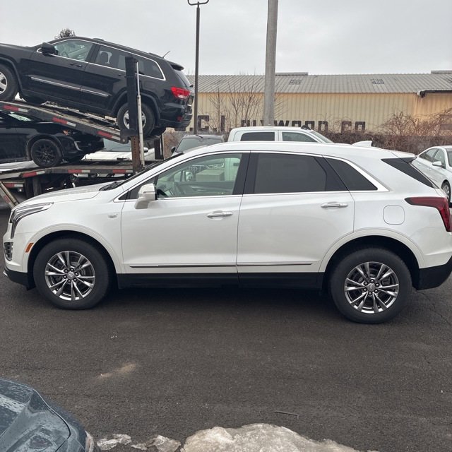 Used 2021 Cadillac XT5 Premium Luxury image 4