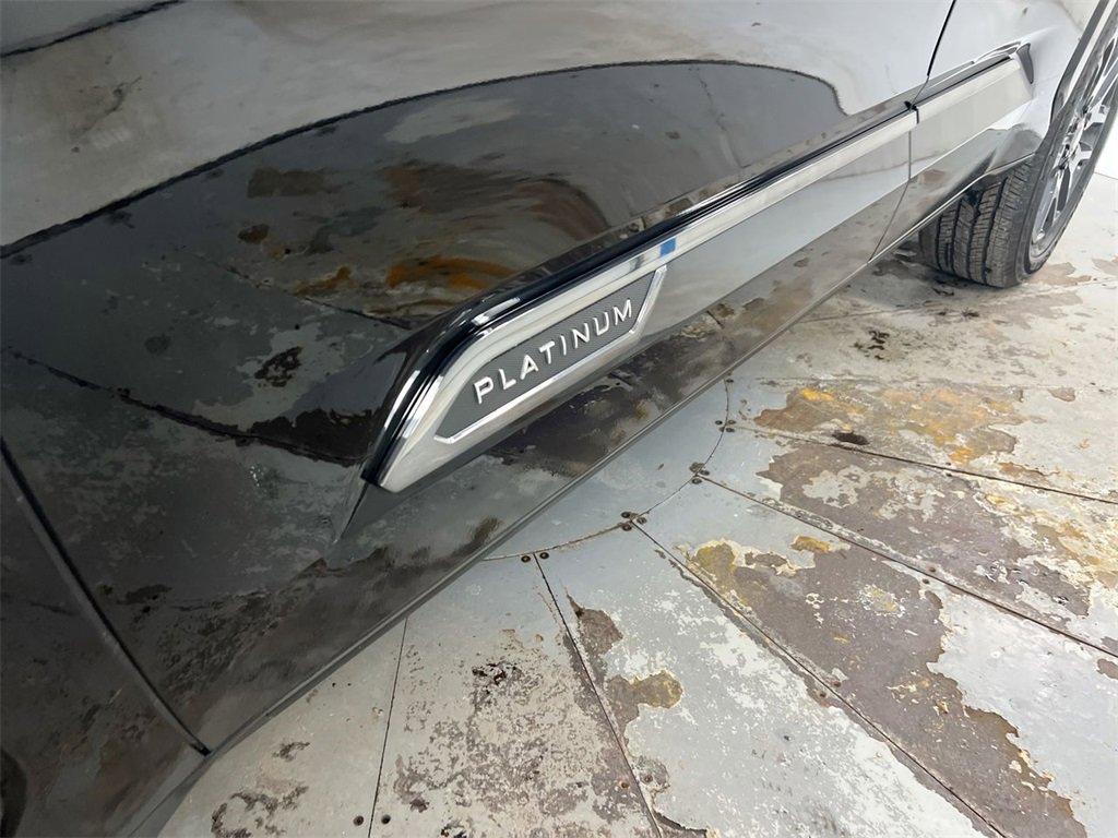 Used 2025 Toyota Sequoia Platinum image 27