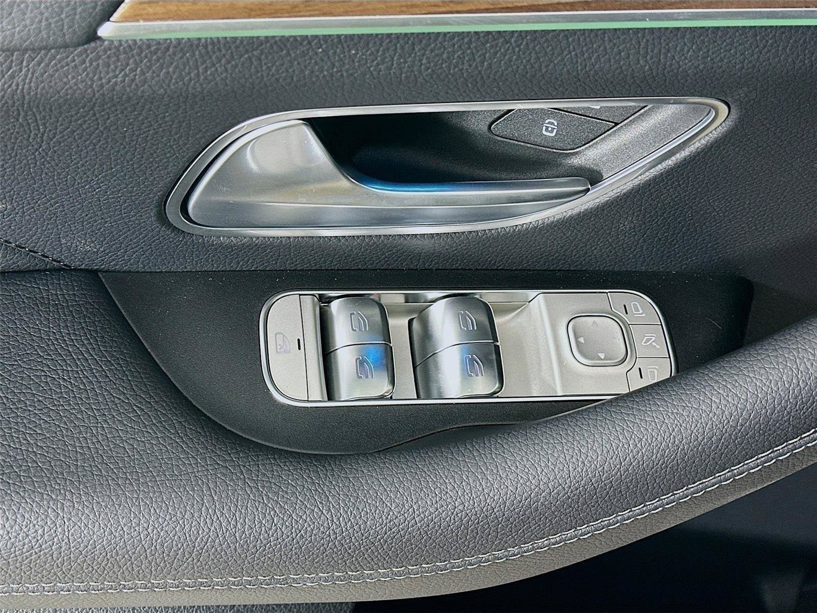 Certified 2026 Mercedes-Benz GLE 350 4MATIC image 23