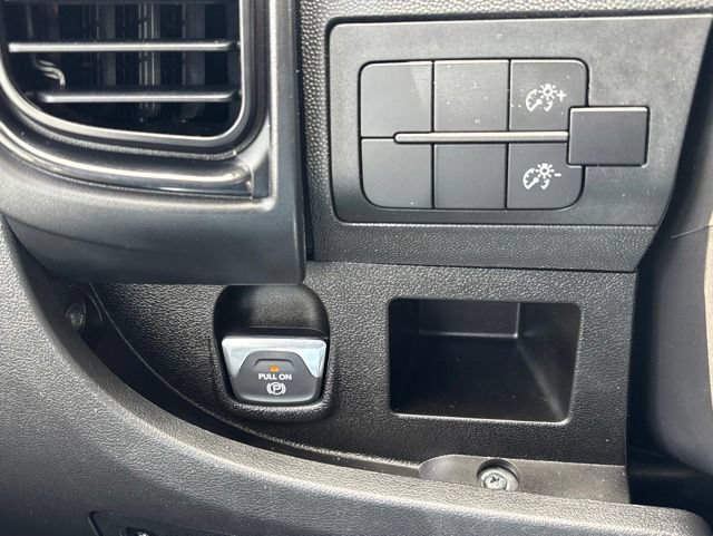 Used 2023 RAM ProMaster 3500 FWD image 14