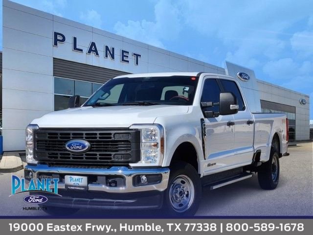 Used 2024 Ford F250 XL image 1