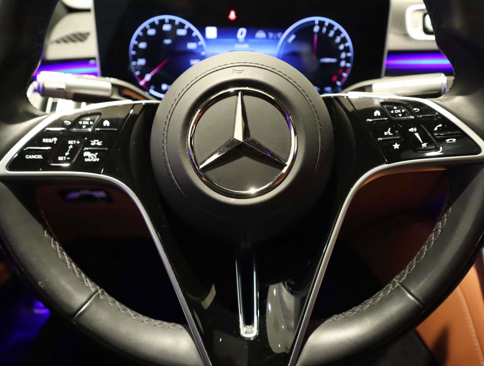 Used 2024 Mercedes-Benz S 580e 4MATIC Sedan image 28