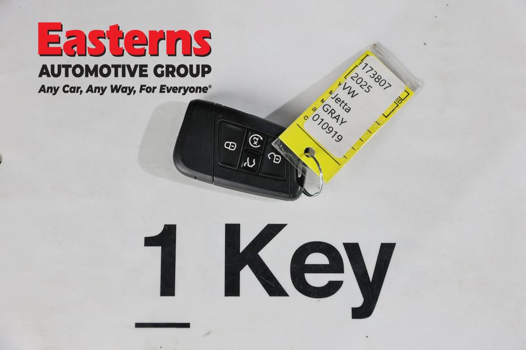 Used 2025 Volkswagen Jetta SE FWD image 25