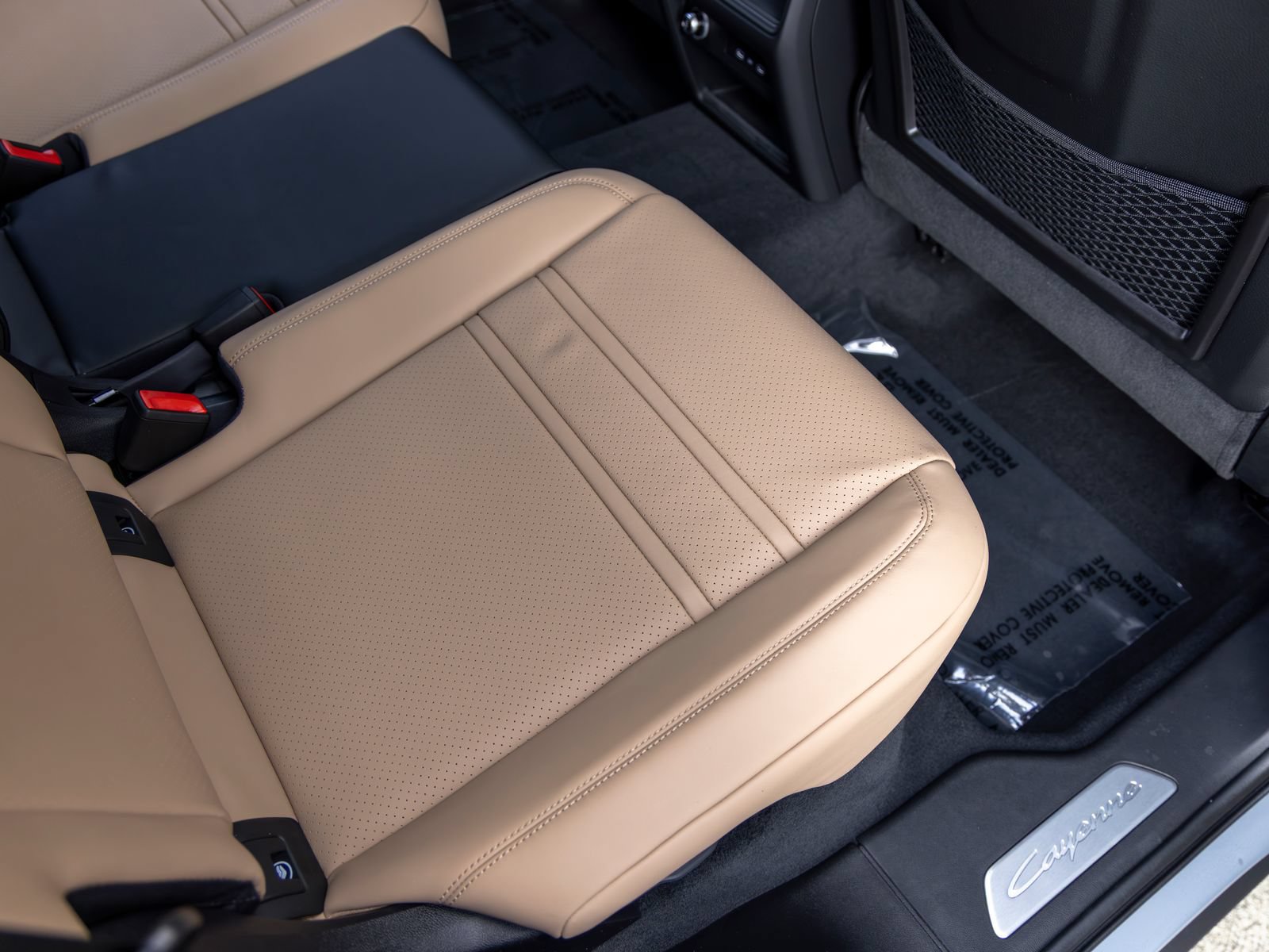 New 2026 Porsche Cayenne Coupe AWD/4WD image 49
