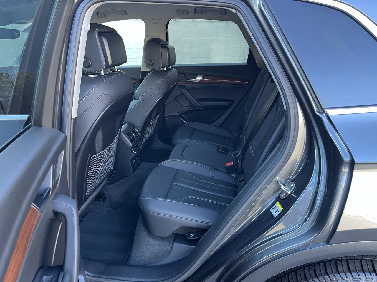 Used 2022 Audi Q5 e Premium AWD/4WD image 6