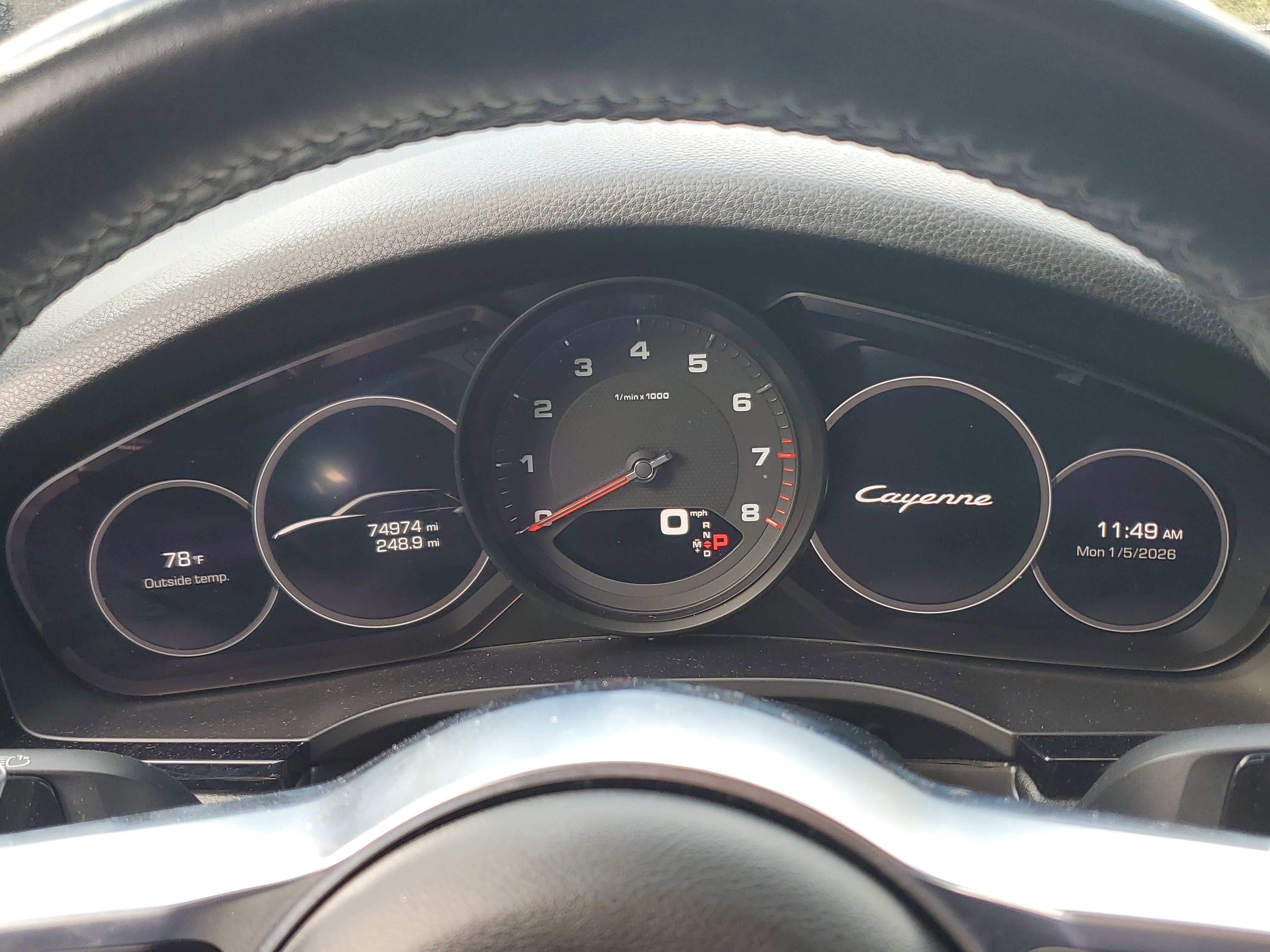 Used 2019 Porsche Cayenne Base image 11