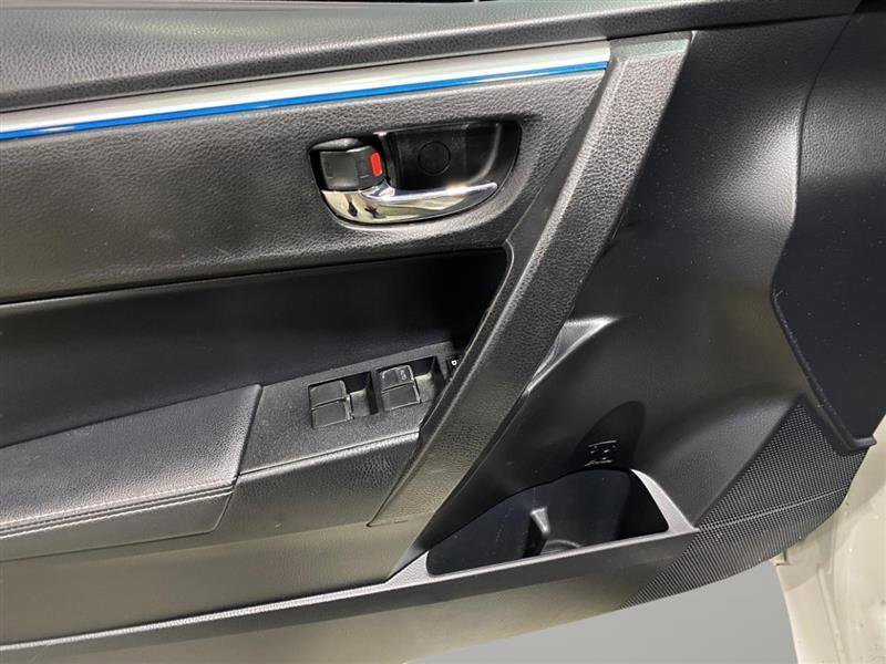 Used 2016 Toyota Corolla S FWD image 7