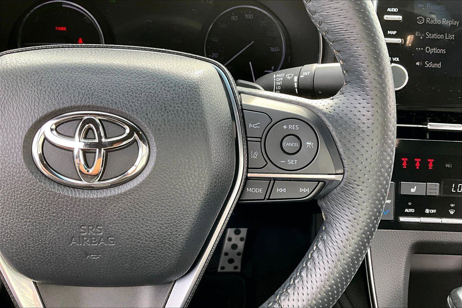 Certified 2021 Toyota Avalon XSE w/ Carpet Mat Package (TMS) image 17