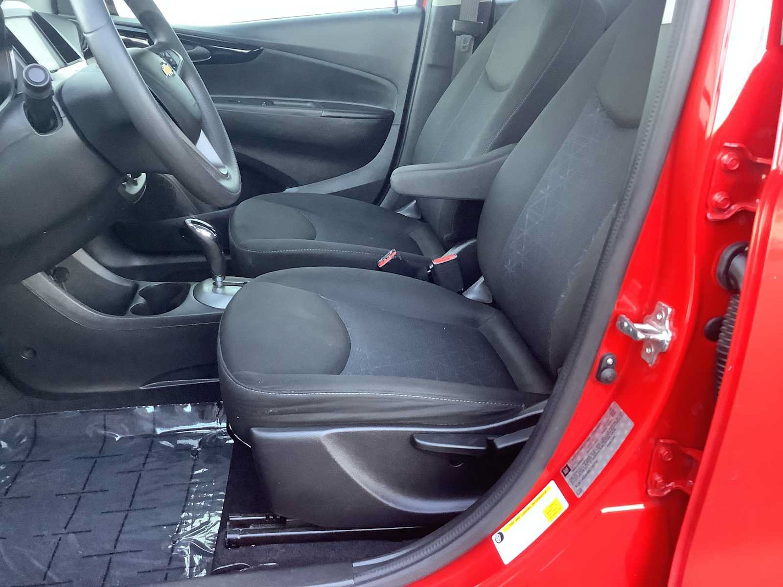 Used 2021 Chevrolet Spark LT FWD image 11