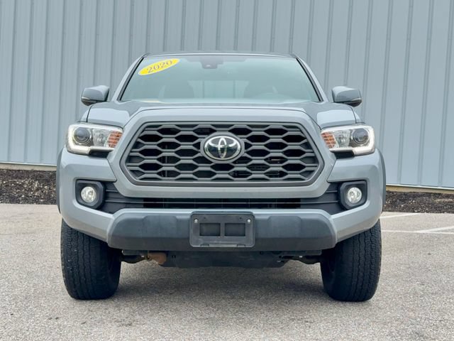 Used 2020 Toyota Tacoma TRD Off-Road AWD/4WD image 3
