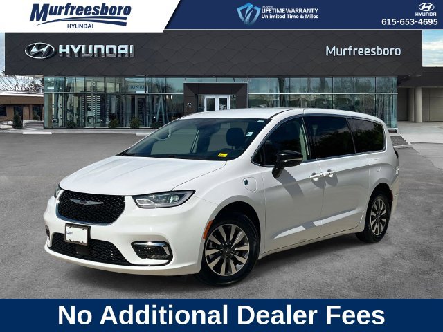 Used 2024 Chrysler Pacifica Limited FWD 360° Tour