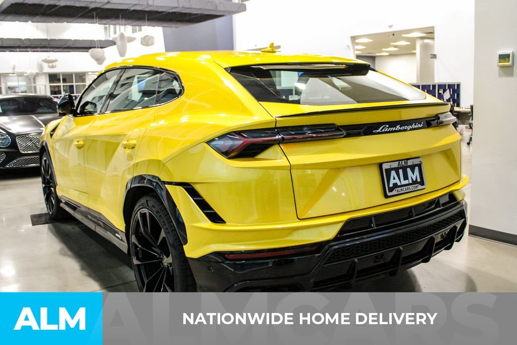 Used 2023 Lamborghini Urus S AWD/4WD image 4