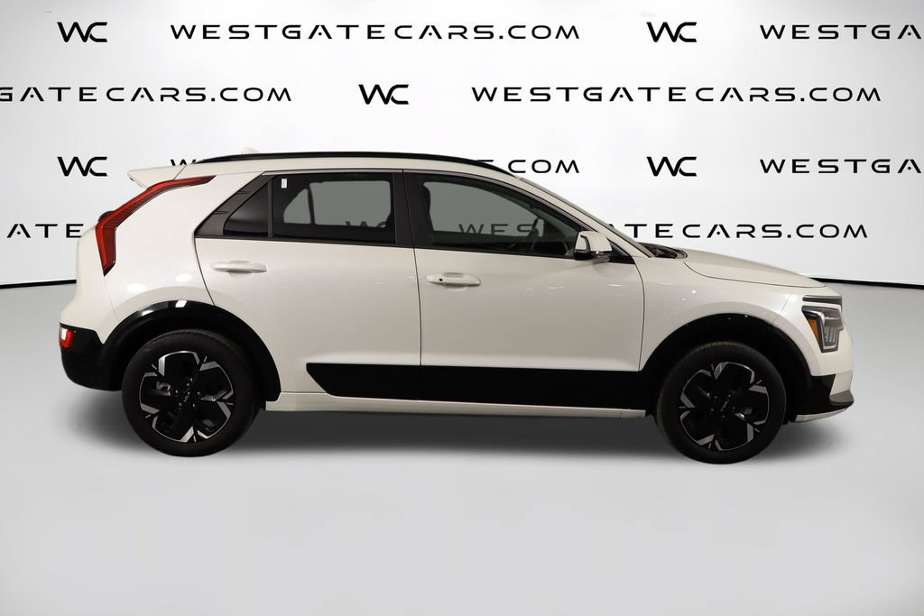 Used 2024 Kia Niro Wind FWD image 44
