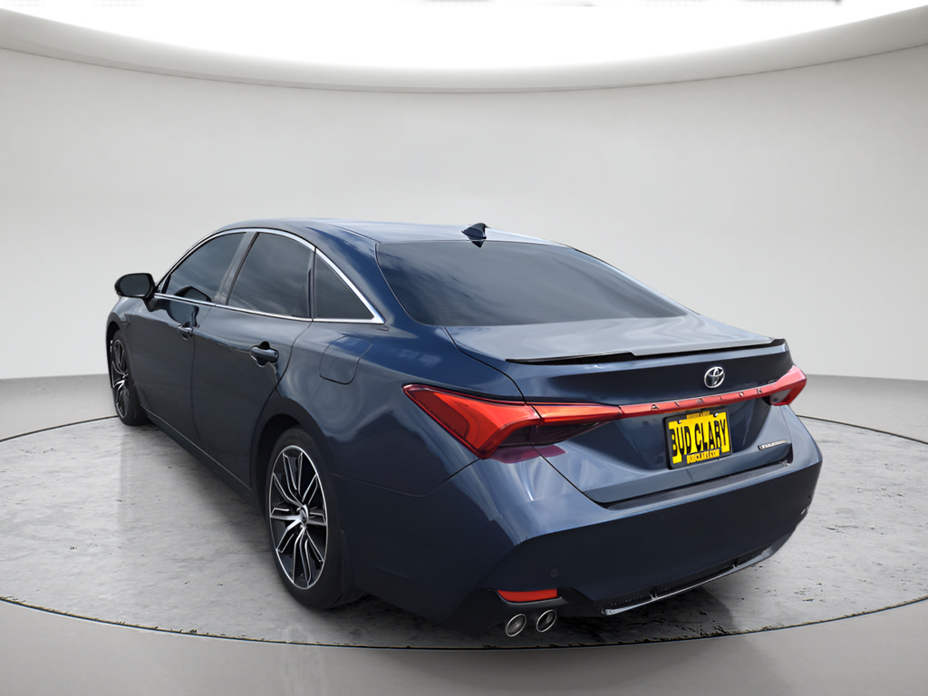 Used 2019 Toyota Avalon Touring w/ Advanced Safety Package FWD image 3