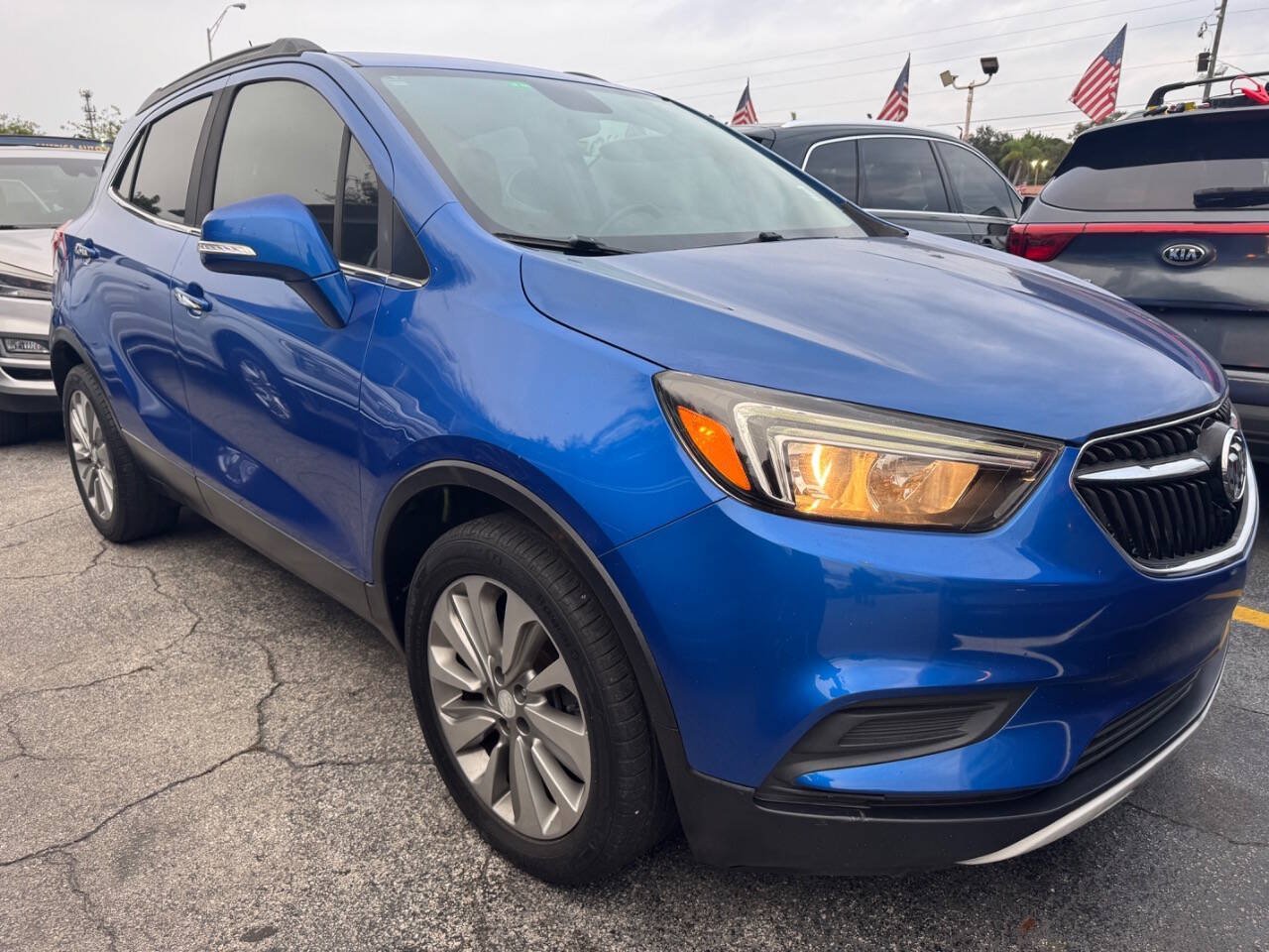 Used 2017 Buick Encore Preferred FWD image 5
