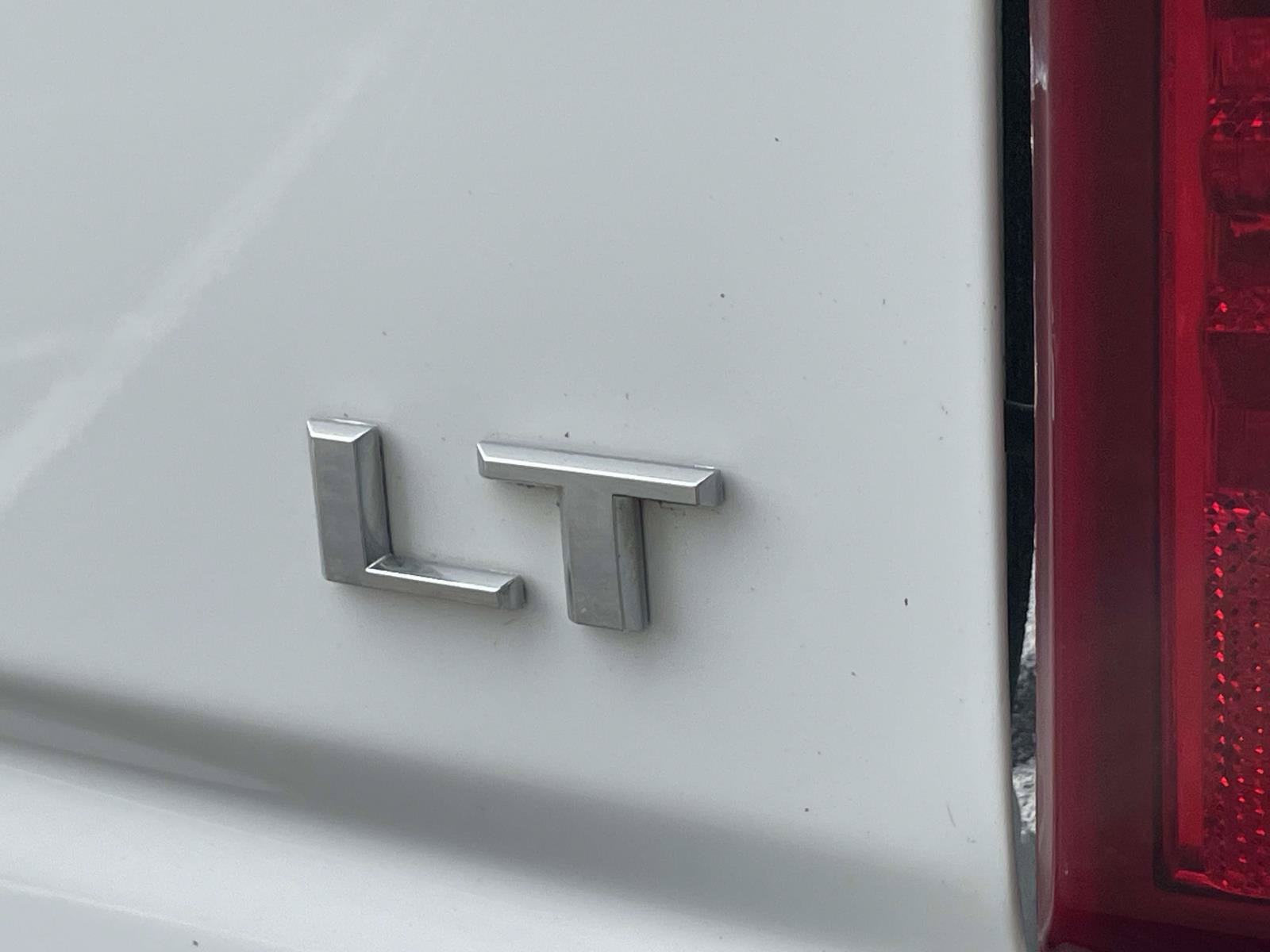Used 2021 Chevrolet Silverado 2500 LT w/ Z71 Off-Road Package AWD/4WD image 8