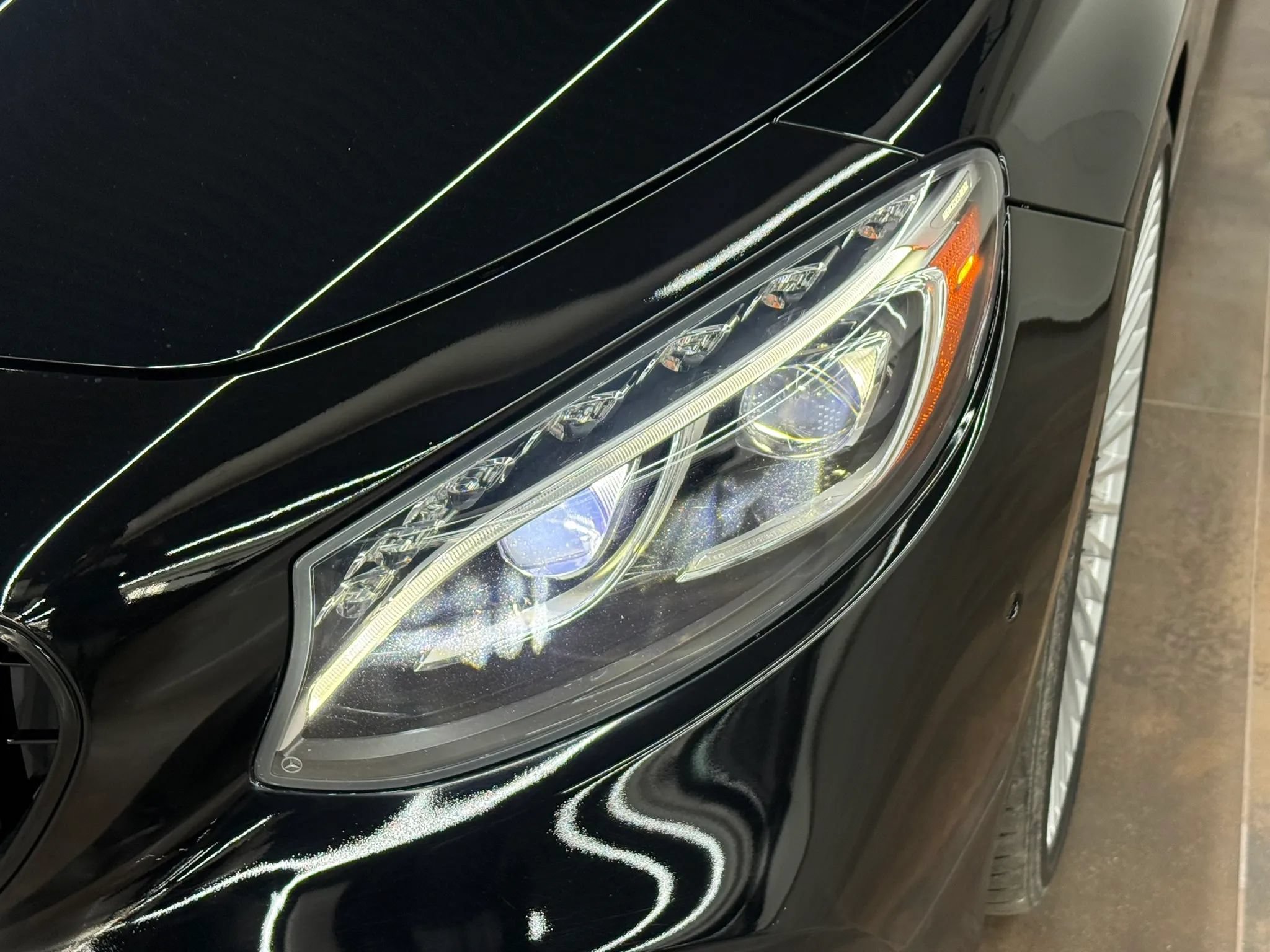 Used 2019 Mercedes-Benz S 560 Cabriolet image 45