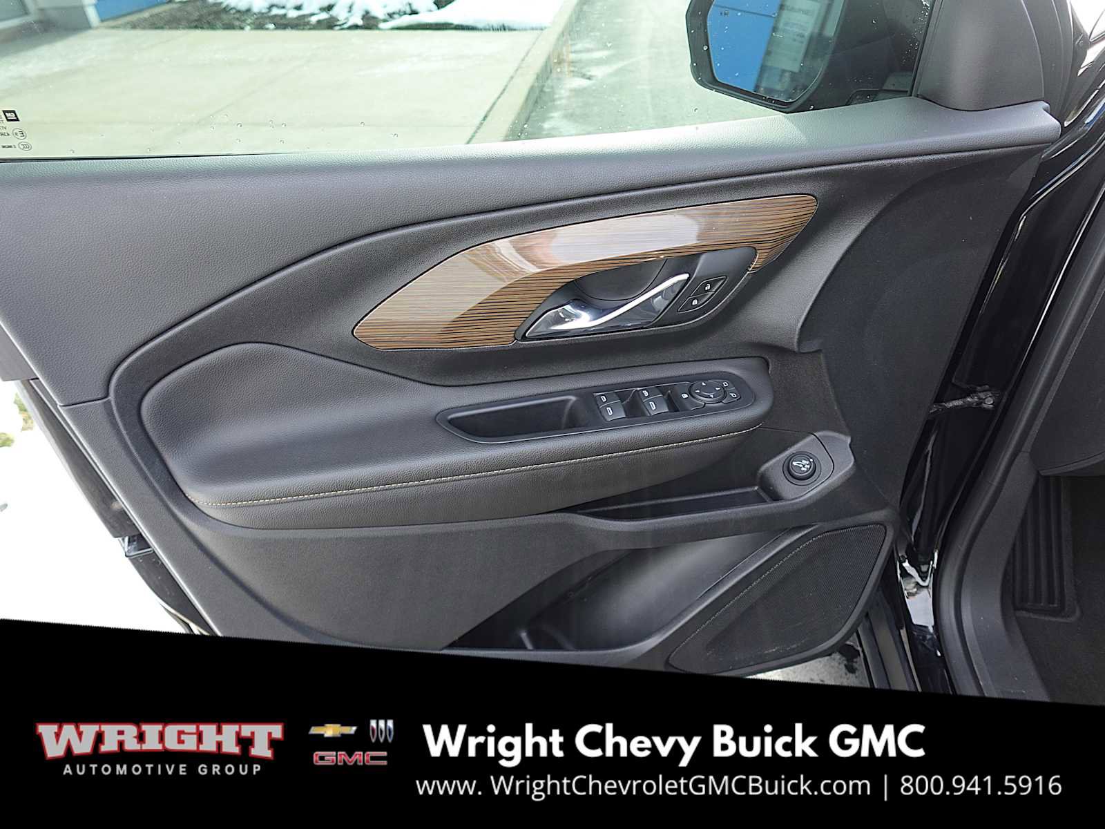 Used 2020 GMC Terrain SLE w/ Driver Convenience Package image 11