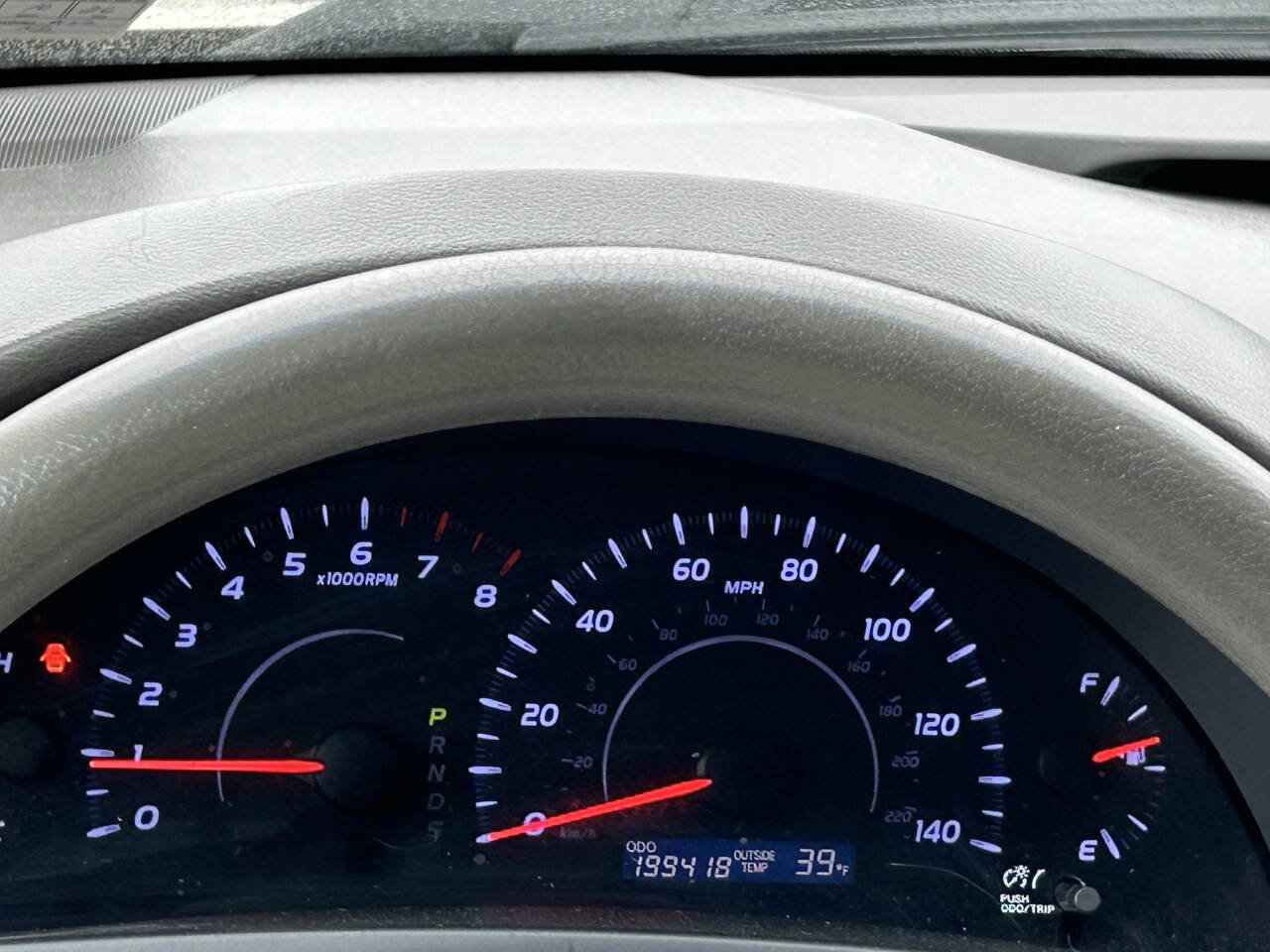 Used 2010 Toyota Camry LE image 19