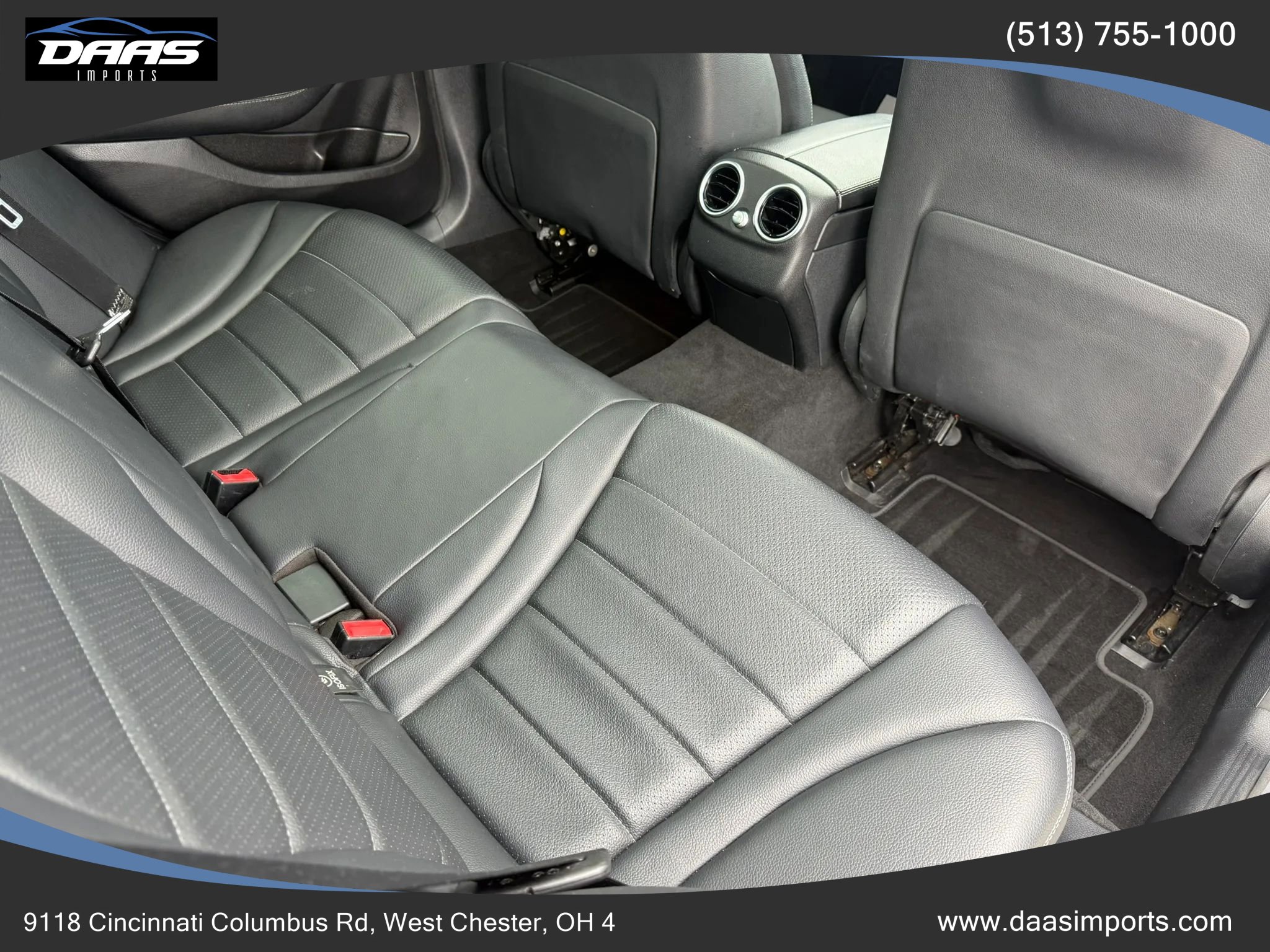 Used 2015 Mercedes-Benz C 300 4MATIC Sedan w/ Premium 1 Package image 25