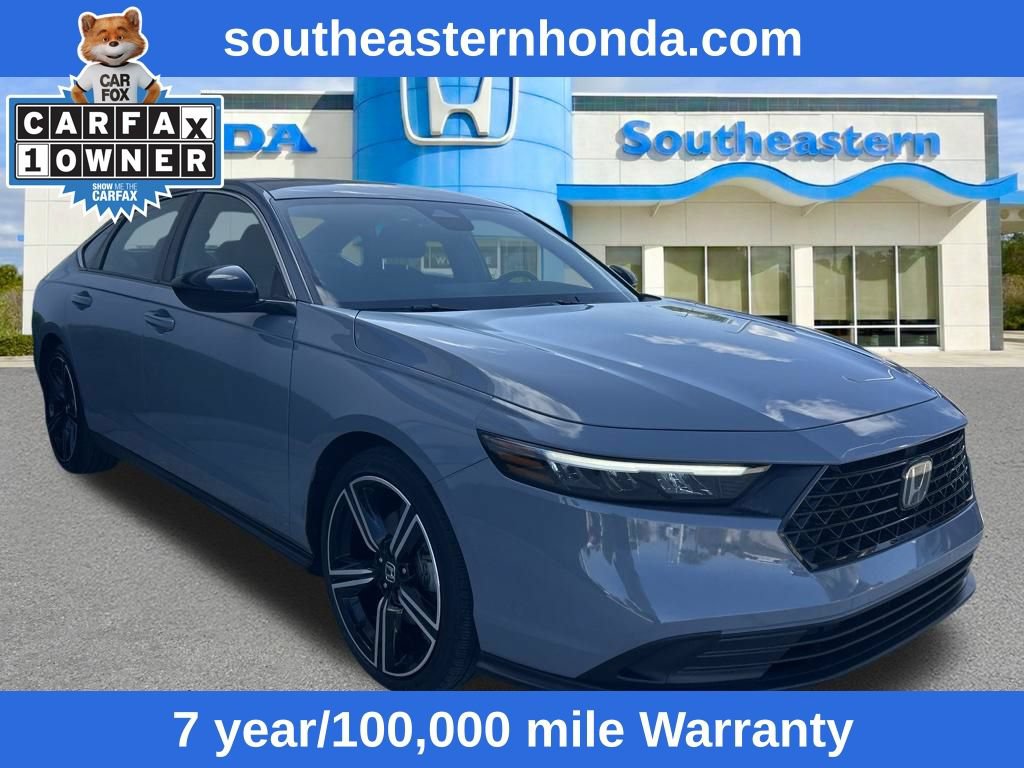 Used 2024 Honda Accord Sport image 3