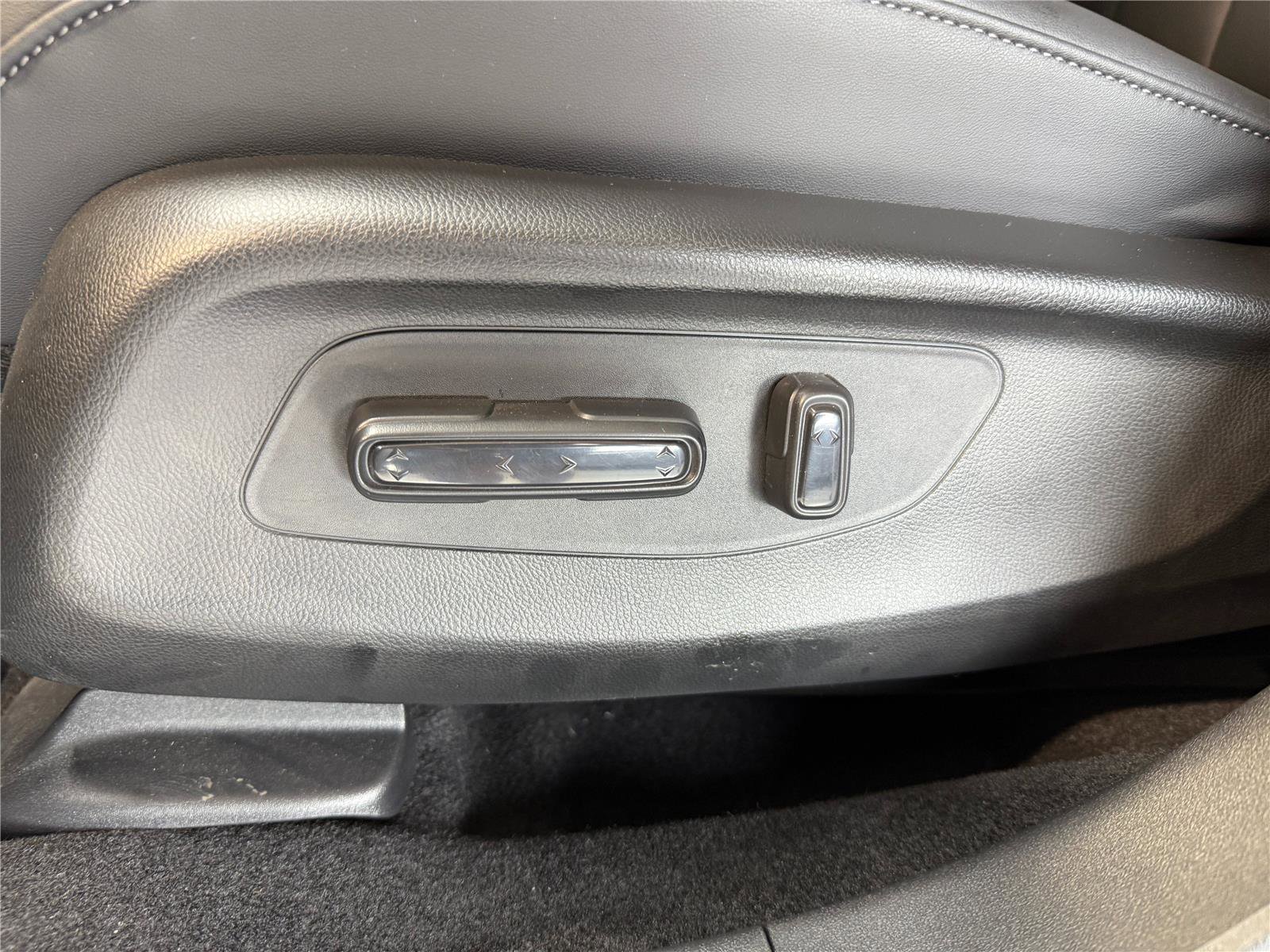 New 2025 Acura ADX FWD image 11