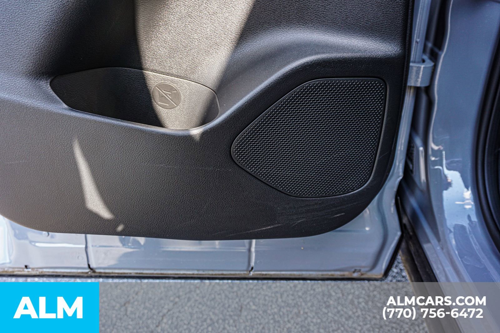 Used 2025 Nissan Rogue Platinum FWD image 64