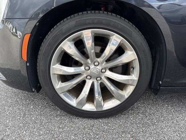 Used 2019 Chrysler 300 Touring L w/ Quick Order Package 22F RWD image 31