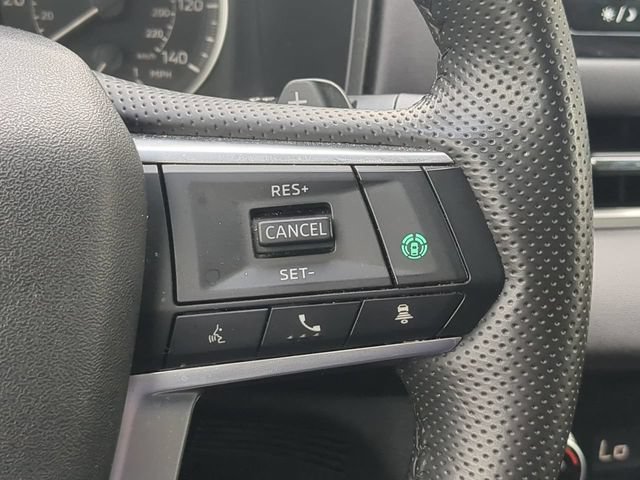Used 2025 Mitsubishi Outlander SE FWD image 32