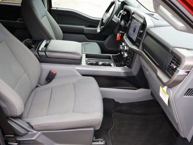 Used 2025 Ford F150 XLT w/ Equipment Group 301A Standard image 15