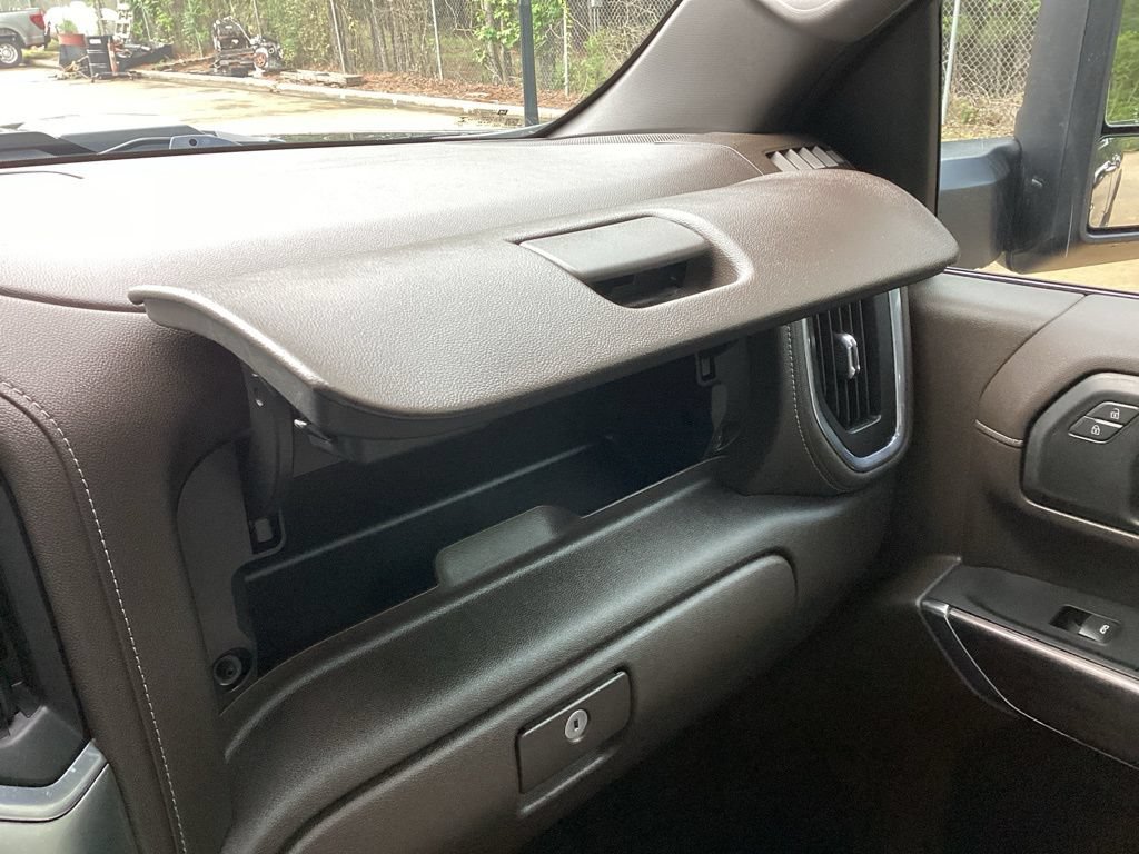 Used 2022 Chevrolet Silverado 2500 LTZ AWD/4WD image 70