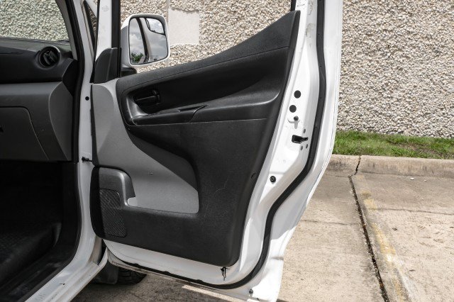 Used 2020 Nissan NV200 SV FWD image 34