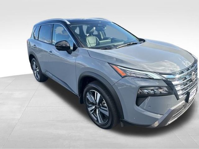 Used 2025 Nissan Rogue SL w/ SL Premium Package image 8