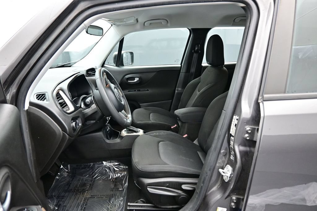 Used 2017 Jeep Renegade Sport w/ Power & Air Group FWD image 20