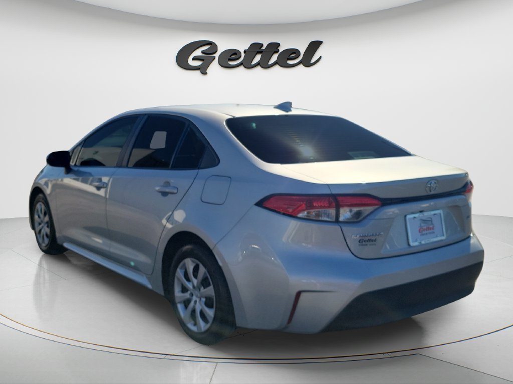Used 2024 Toyota Corolla LE FWD image 7