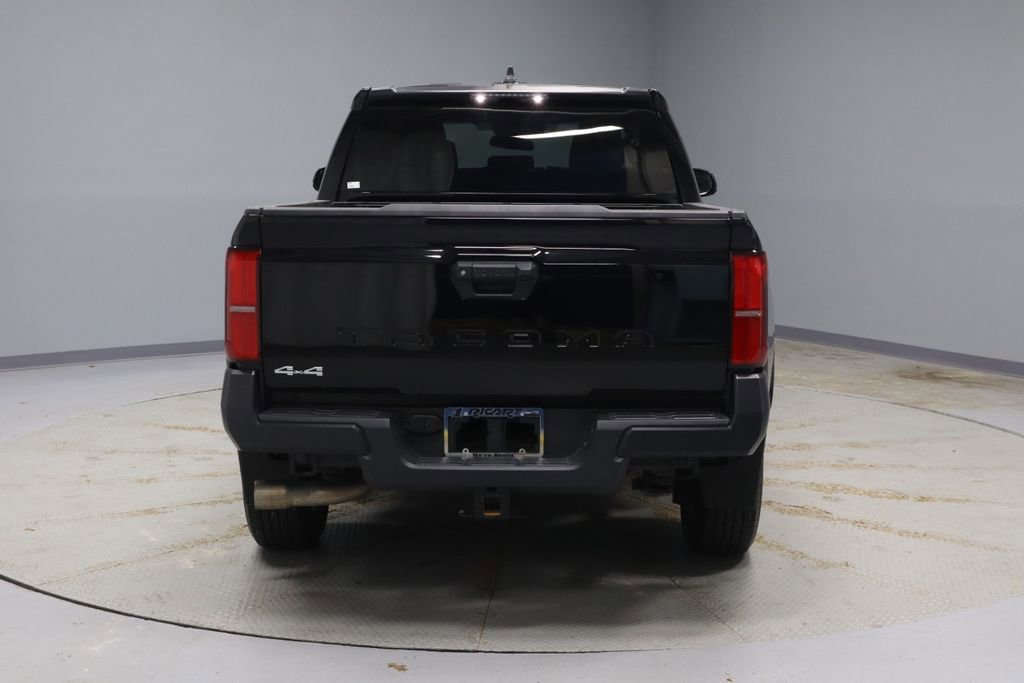 Used 2024 Toyota Tacoma SR AWD/4WD image 9