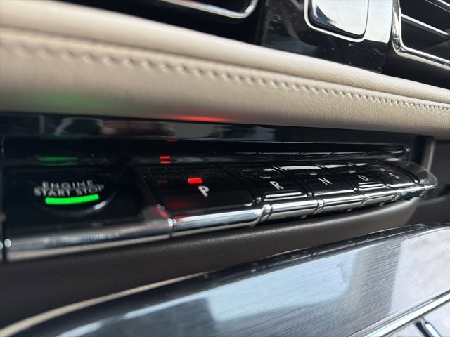 Used 2023 Lincoln Nautilus Reserve w/ Equipment Group 201A image 19