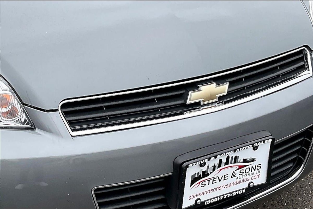 Used 2008 Chevrolet Impala LT FWD image 31