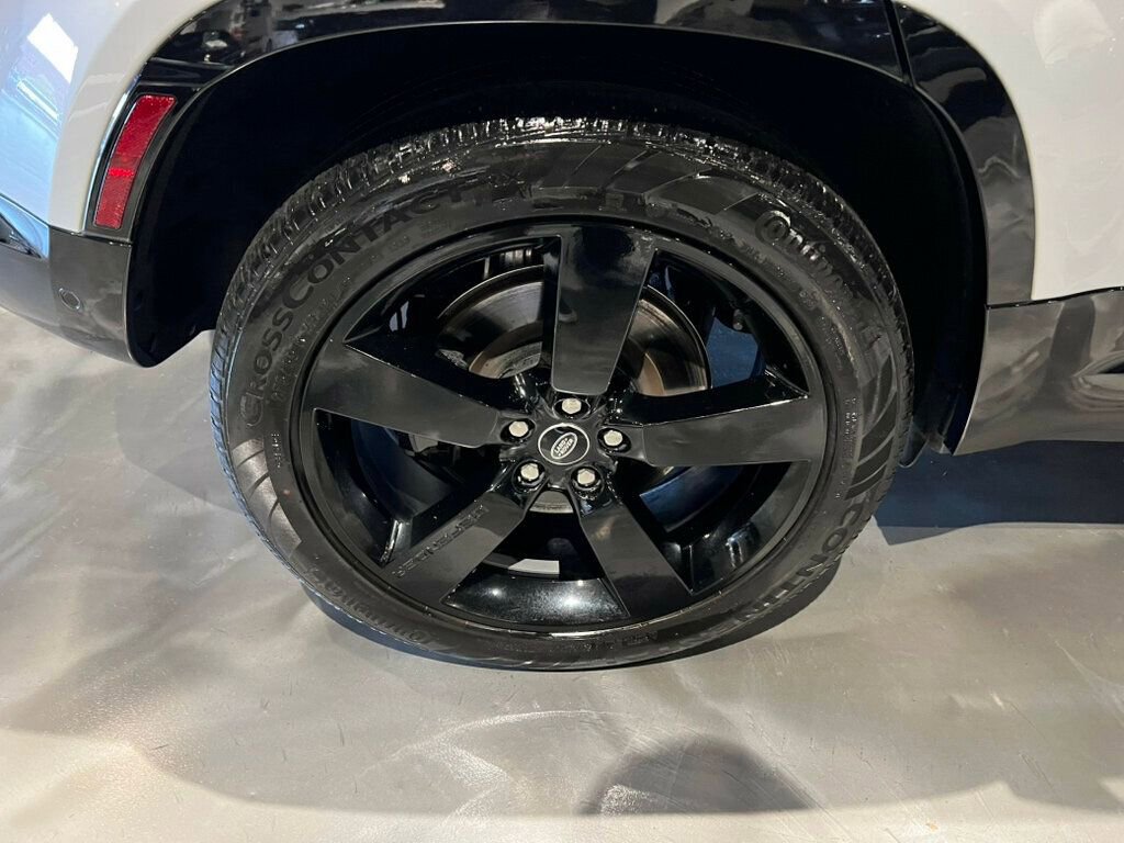 Used 2023 Land Rover Defender 110 image 13