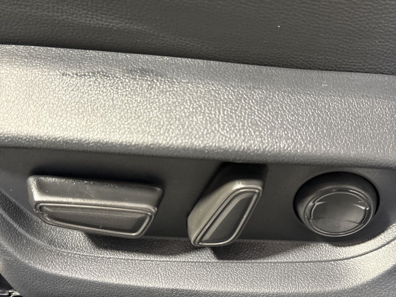 Used 2026 Toyota Camry XSE FWD image 15