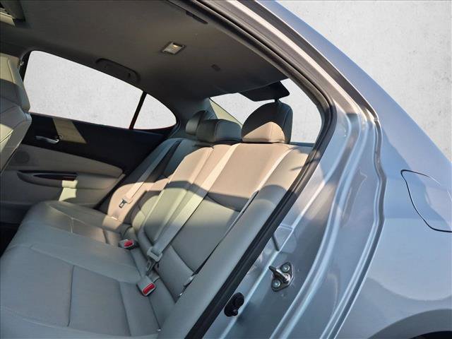 Used 2017 Acura TLX w/ Technology Package FWD image 20