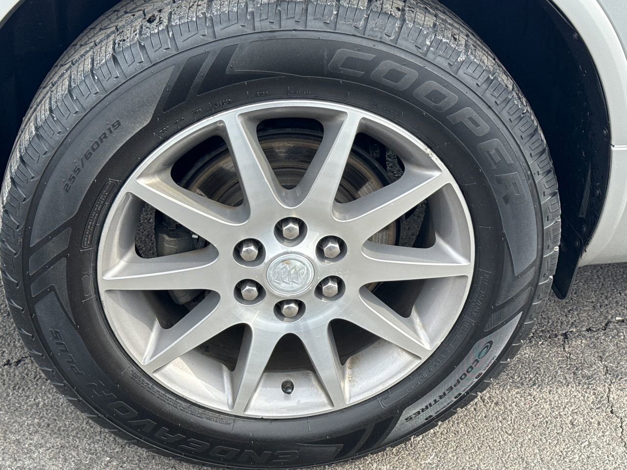 Used 2014 Buick Enclave Leather image 10