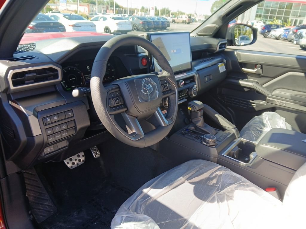 New 2025 Toyota Tacoma TRD Sport image 5