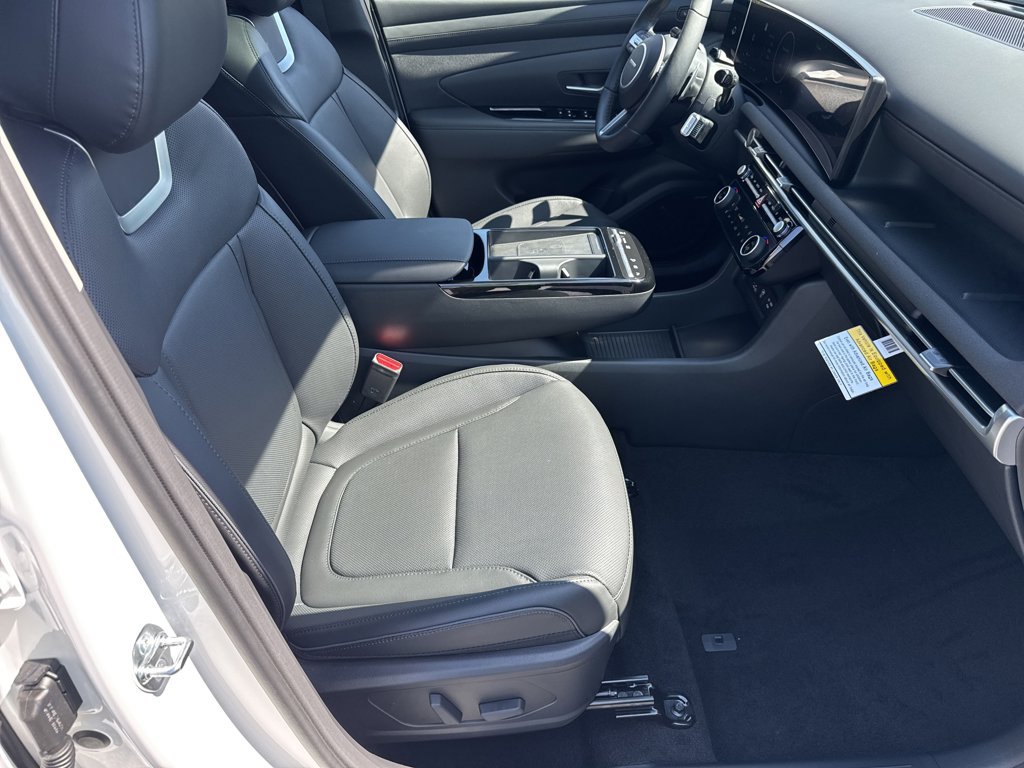 New 2025 Hyundai Tucson Limited AWD/4WD image 13