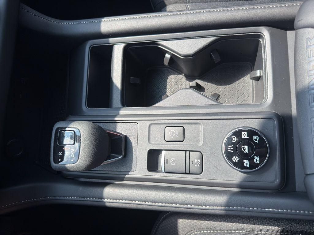 Certified 2025 Nissan Pathfinder S AWD/4WD image 22