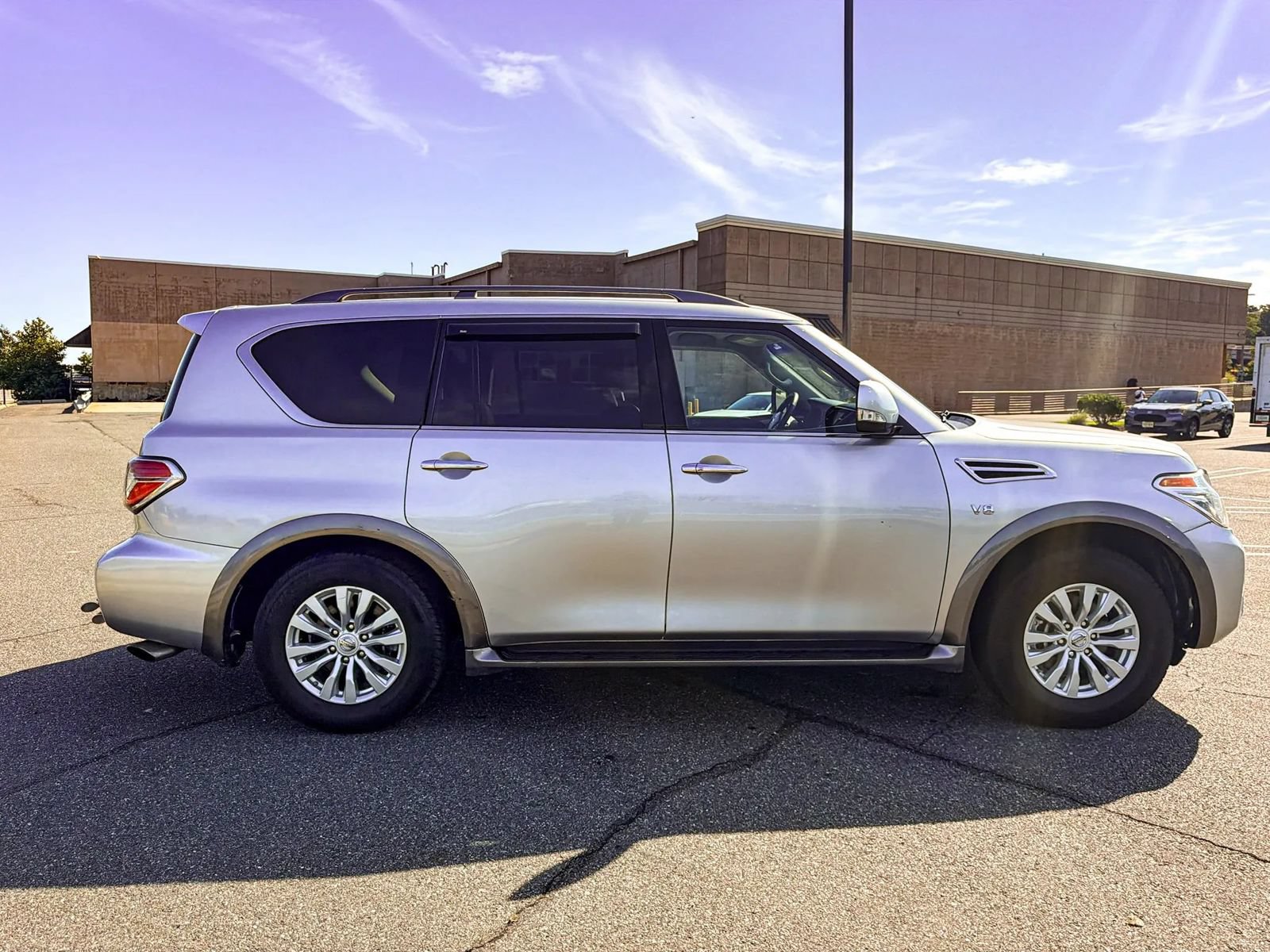 Used 2017 Nissan Armada SV w/ Driver Package AWD/4WD image 8