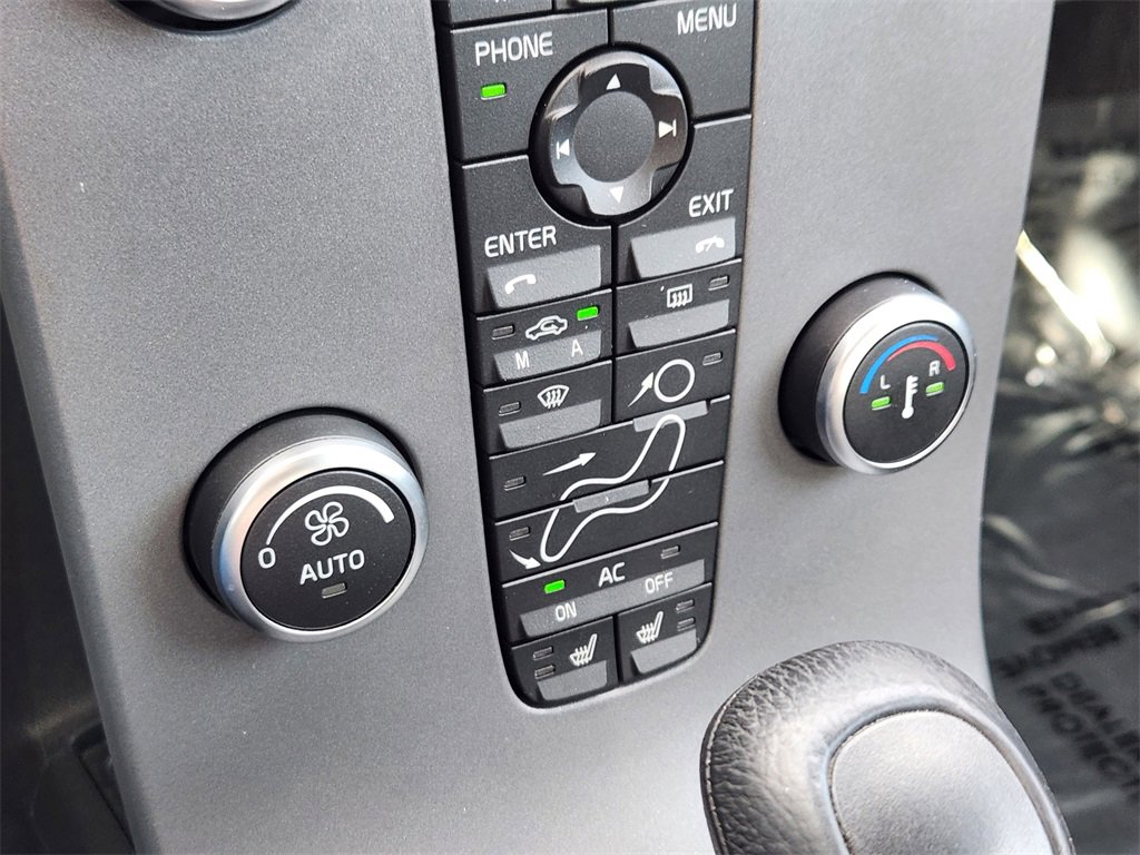 Used 2010 Volvo C30 T5 image 9