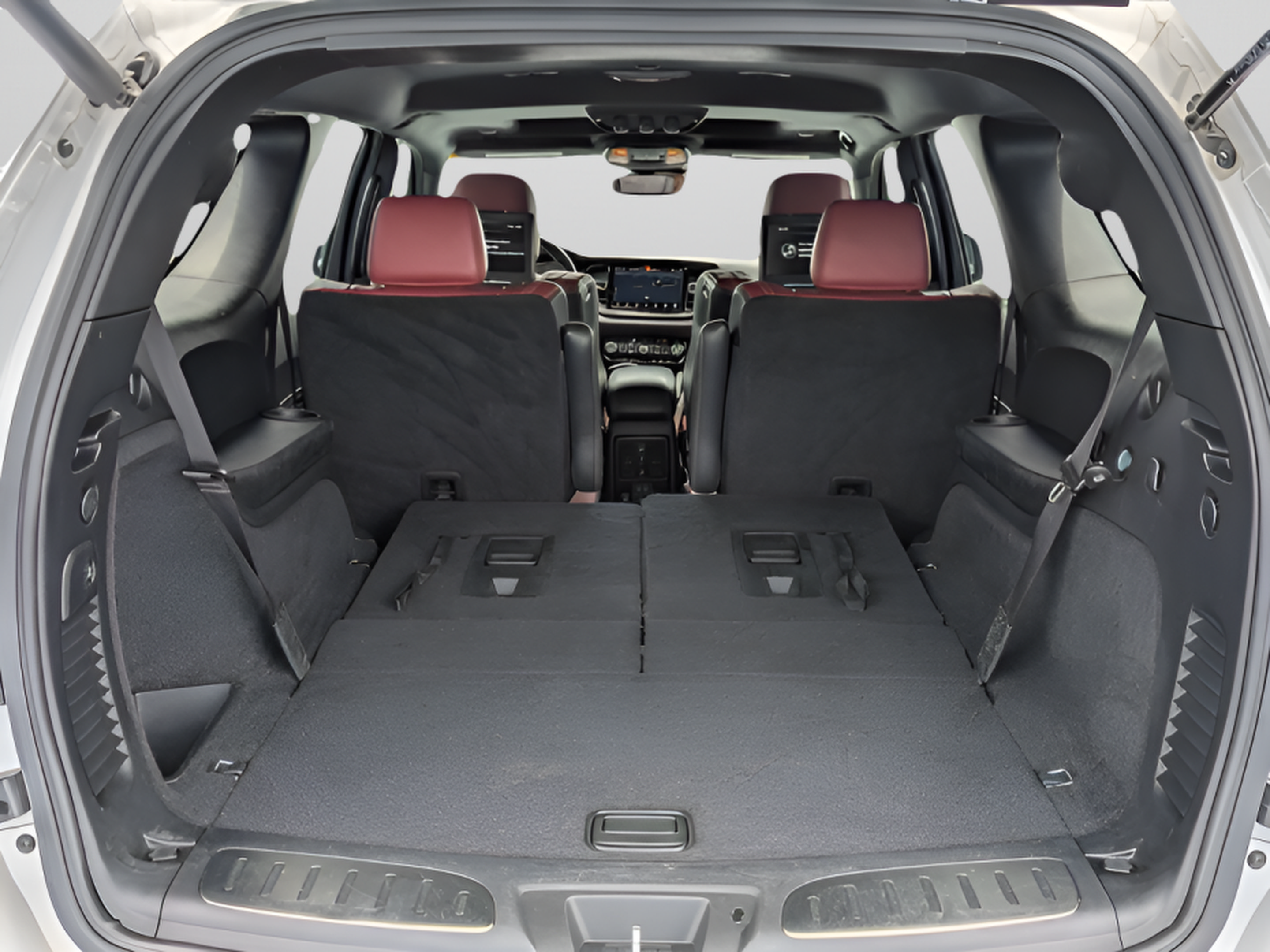 Used 2021 Dodge Durango SRT w/ Technology Group AWD/4WD image 13
