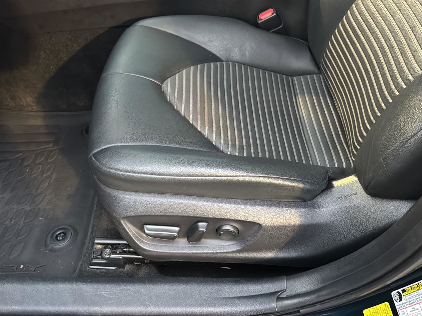 Certified 2021 Toyota Camry SE image 26